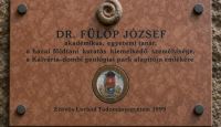 Dr. Fülöp József akadémikus emléktáblája 